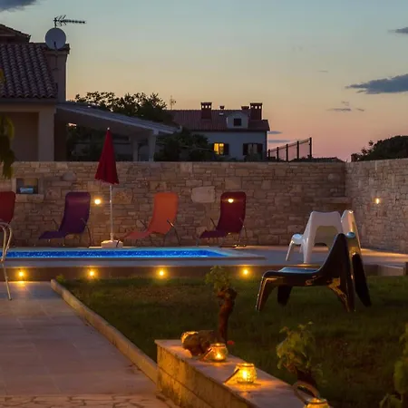 Wonderful Valbandon With Private Pool And Sauna Near The And Briuni Islands Villa