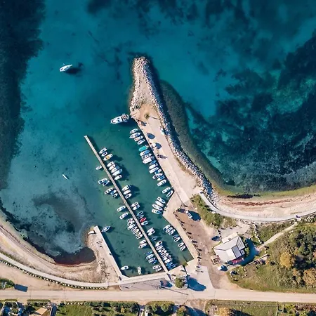 Villa Wonderful Valbandon With Private Pool And Sauna Near The And Briuni Islands Fažana