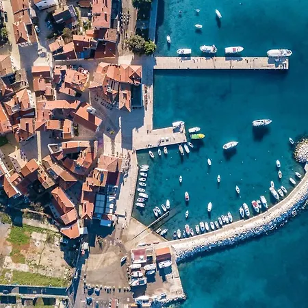 Wonderful Valbandon With Private Pool And Sauna Near The And Briuni Islands Villa